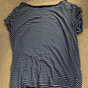 Tee